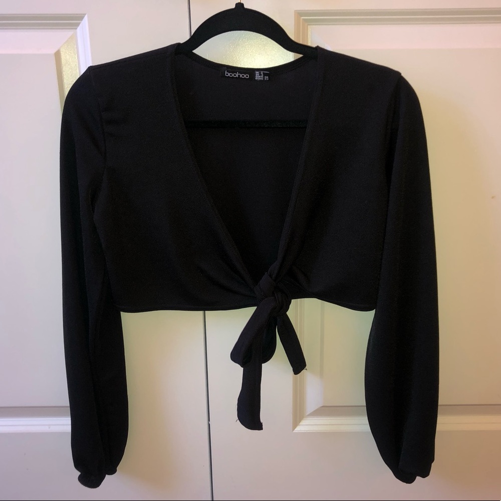 Boohoo tie crop top